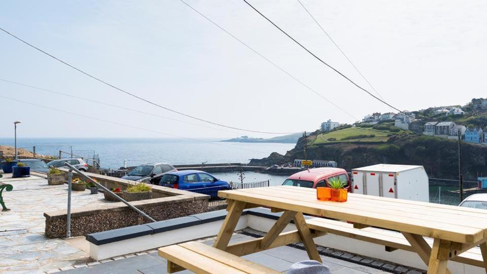 Hipnautic, Mevagissey, Sleeps 6 Villa Exterior foto